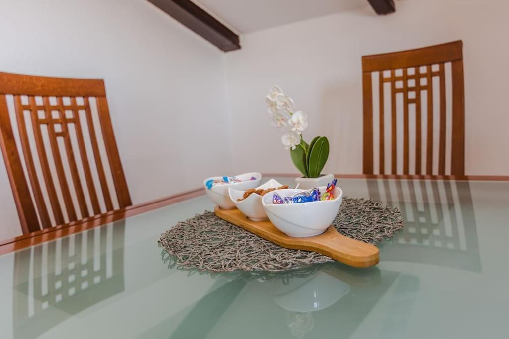 Apartment Roko - Up To 4 People With Free Parking Zadar Exteriör bild